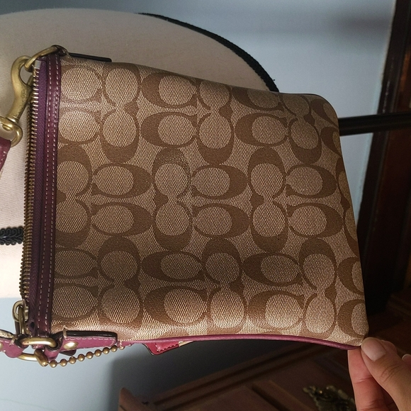 Coach Heritage Stripe Collection swing pack/messenger bag 41664 - Picture 4 of 7